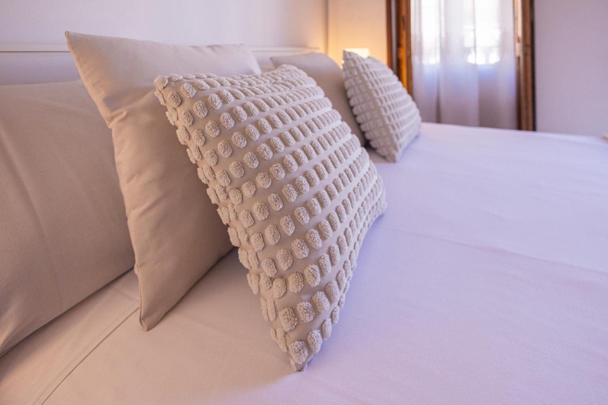 Florit Flats - El Cabanyal Duplex Apartment Valenza Esterno foto